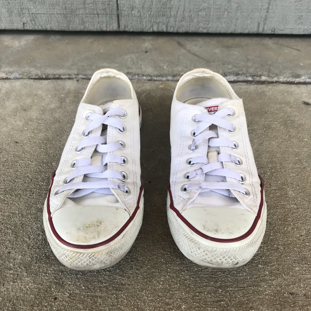 Chuck Taylor Converse All-Star in low-top white
